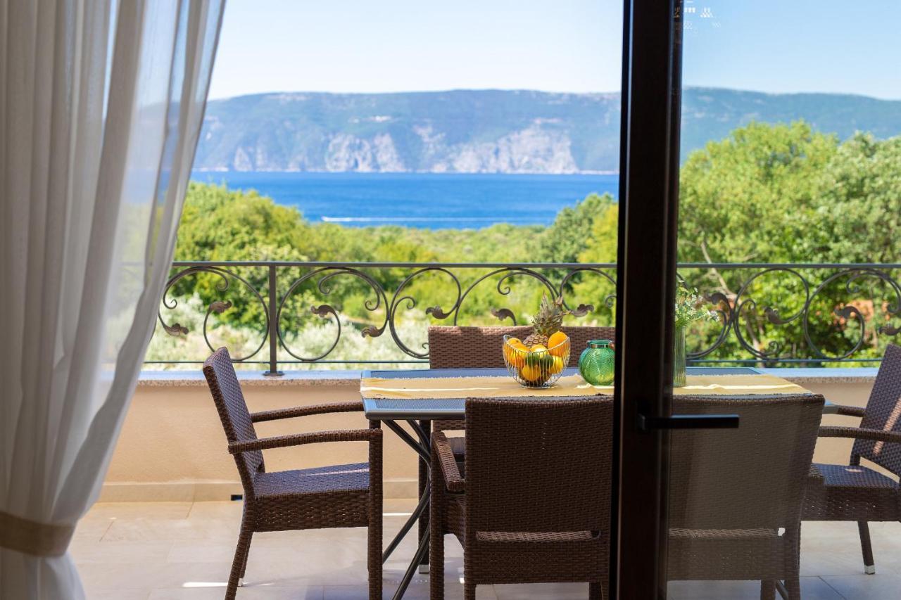Luxury Stina Apartmán Pinezici (Krk)